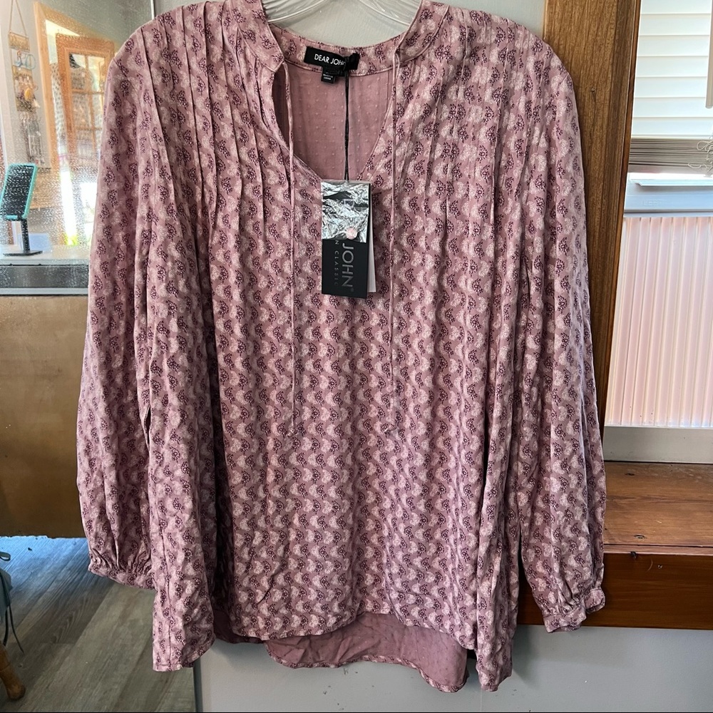 NWT Dear John flowy XS blouse